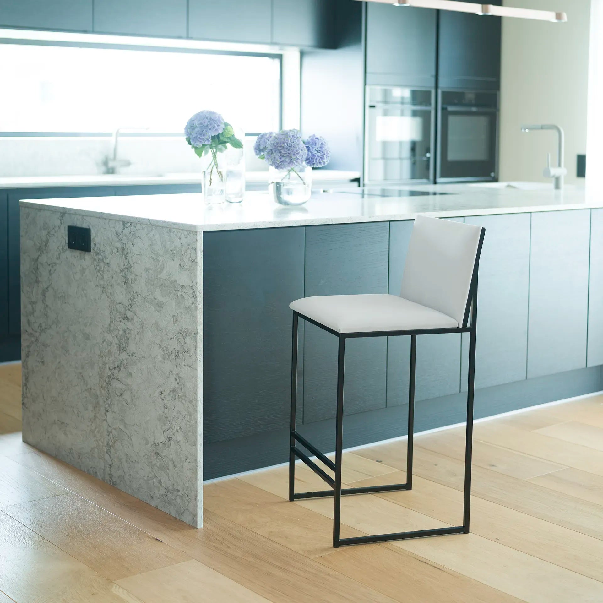 SALE-PHILIP-BL-VELVET-LIGHTGREY